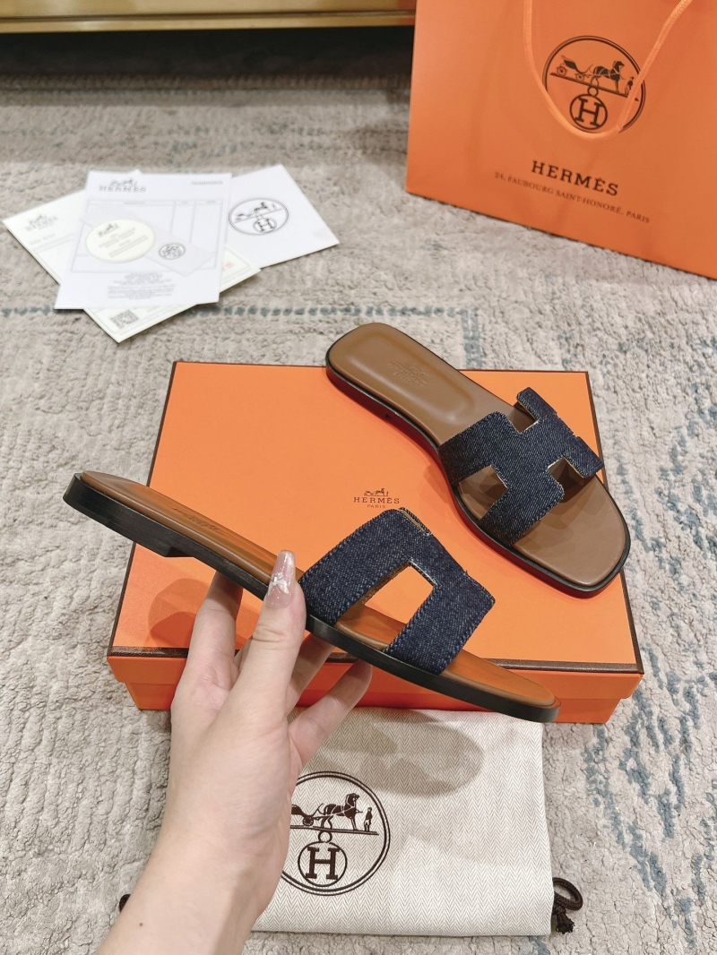 Hermes Slippers